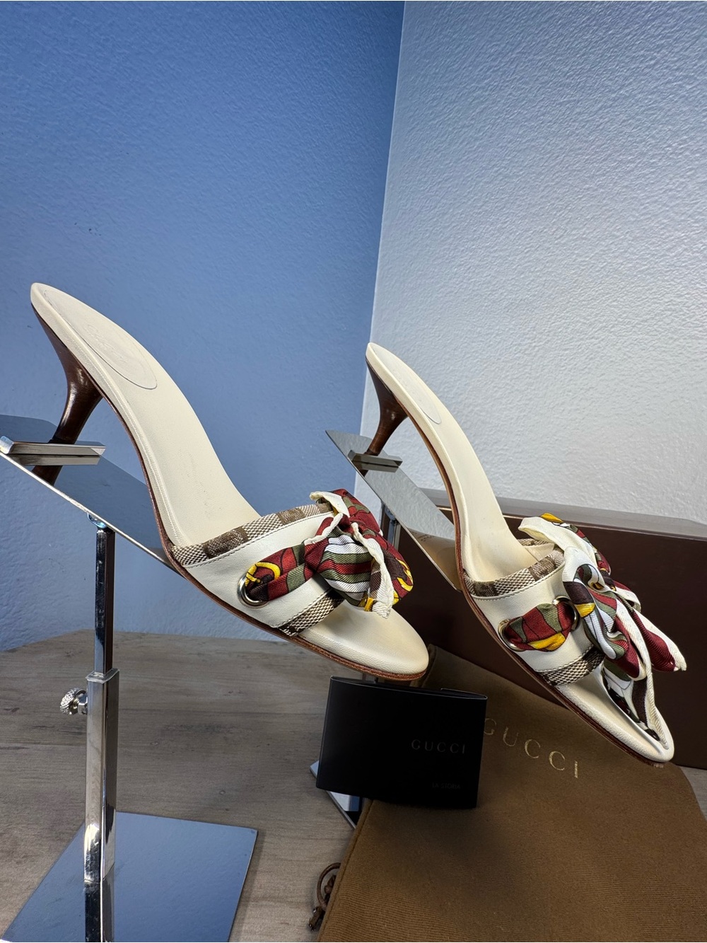 Vintage Gucci Lifford Silk Bow Mules 8B Made Italy Y2K Original Box
